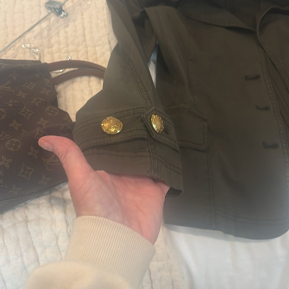 Jacket - Picture 6 of 6